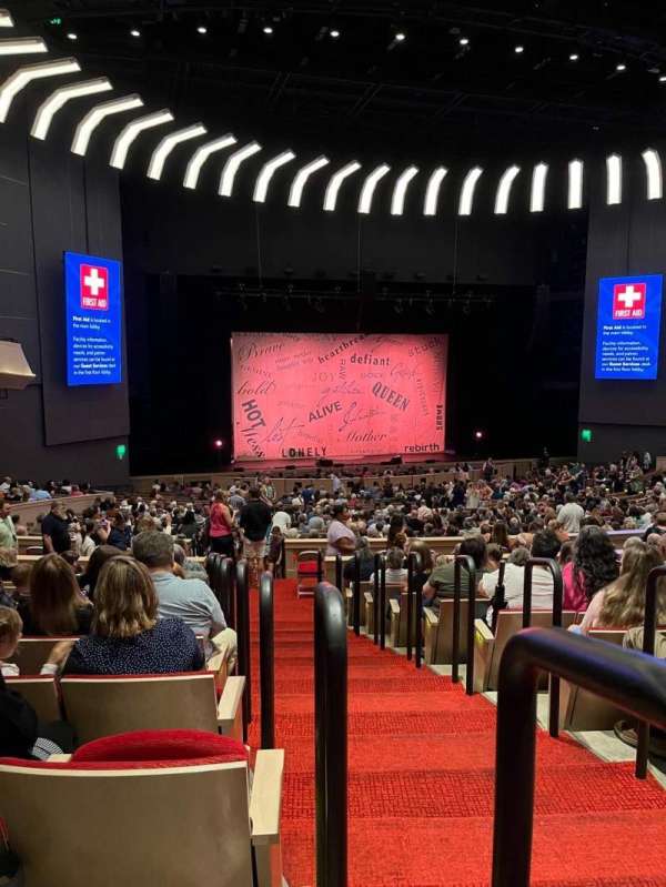 Steven Tanger Center for the Performing Arts, section: Grand Tier Left, row: K, seat: 1