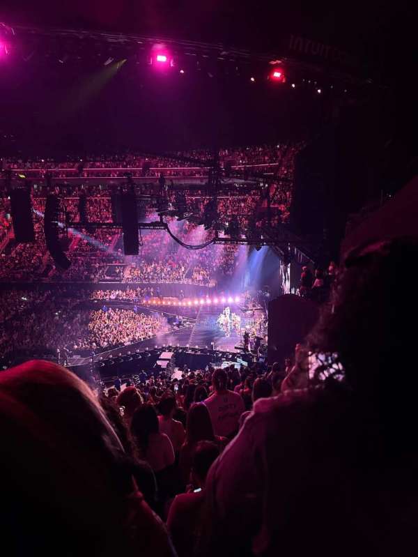 Intuit Dome, section: Main 22, row: 26, seat: 12