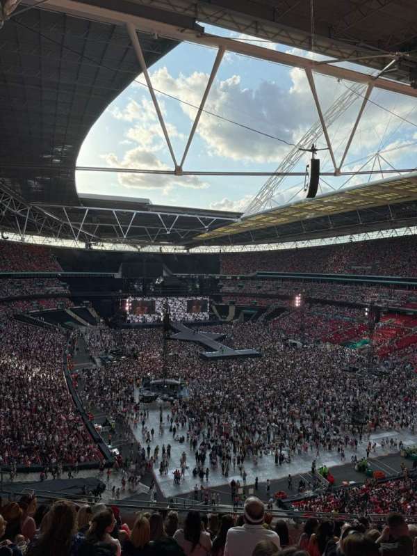 Wembley Stadium, section: 518, row: 11, seat: 119