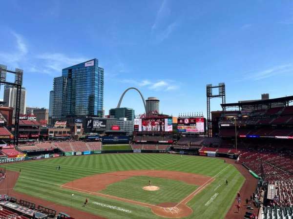 Busch Stadium, section: 252, row: 6, seat: 1