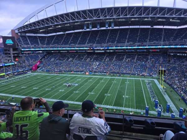 Lumen Field, section: 332, row: C, seat: 6
