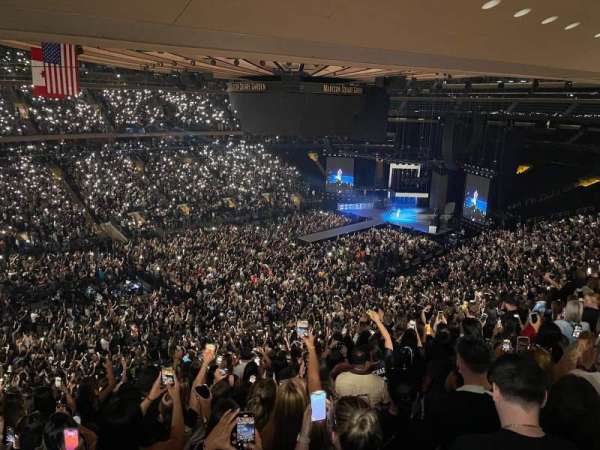 Madison Square Garden, section: 208, row: 11, seat: 9
