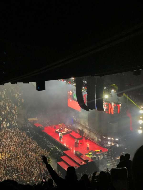 Oakland Arena, section: 201, row: 19, seat: 15
