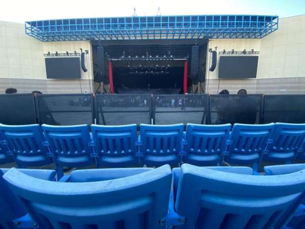 Glen Helen Amphitheater, section: orchestra 2, row: Z, seat: 22