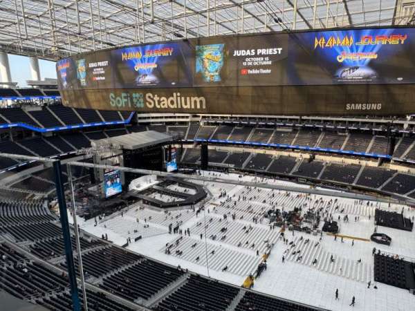 SoFi Stadium, section: 419, row: 1, seat: 19