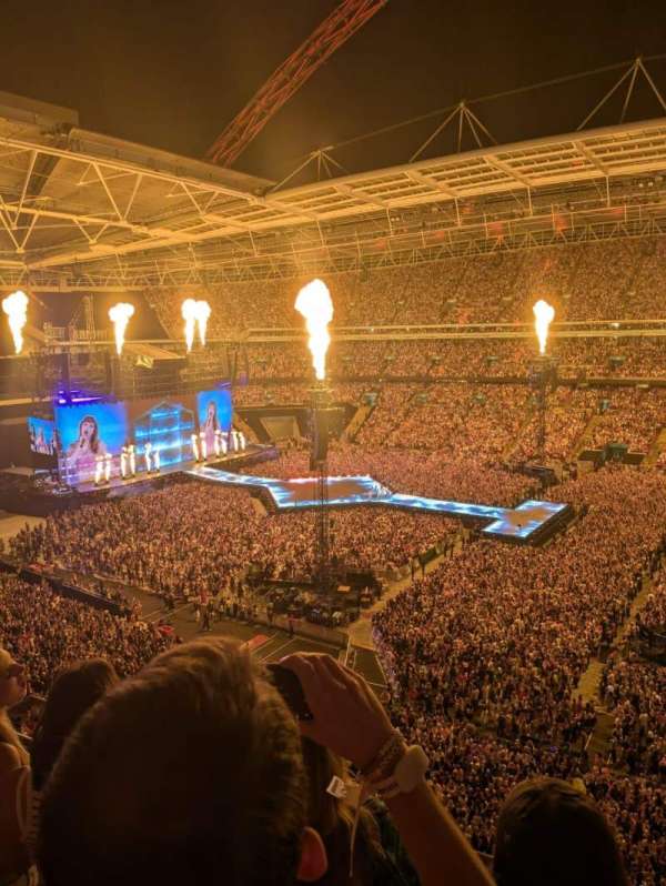Wembley Stadium, section: 525, row: 3, seat: 45