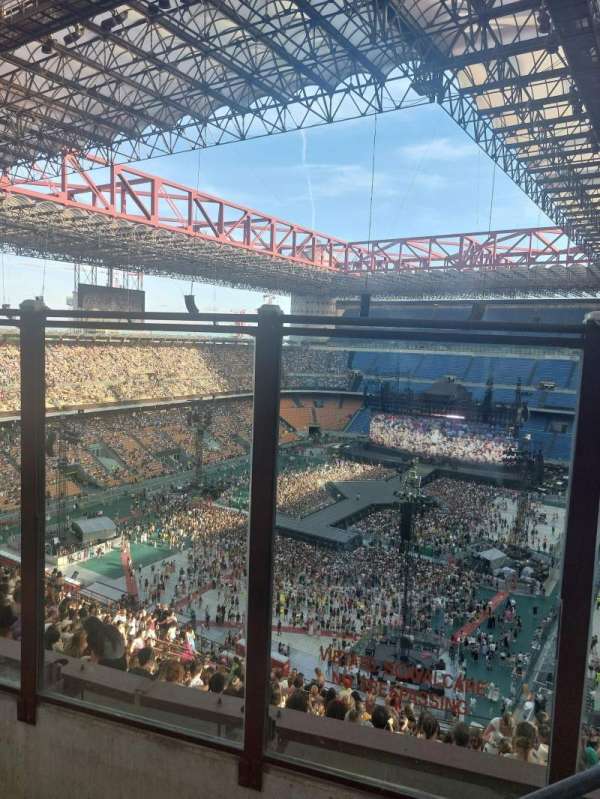 San Siro, section: 345, row: 1, seat: 6