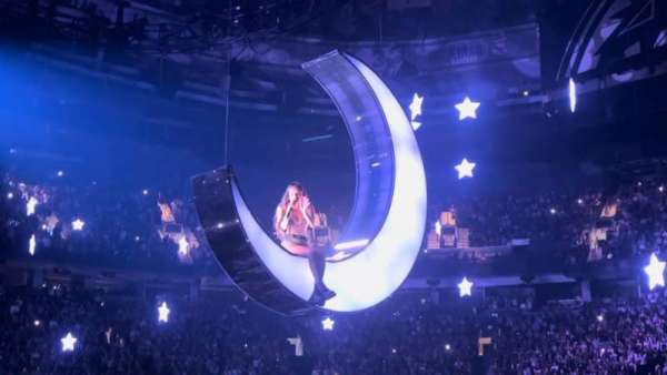 Rogers Arena, section: 117, row: 4, seat: 2