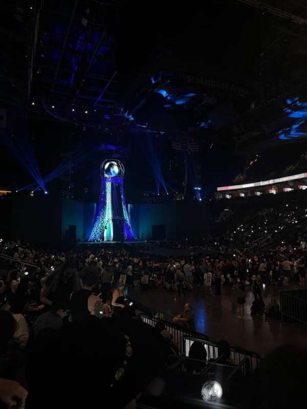 Scotiabank Arena, section: 105A, row: 9, seat: 5