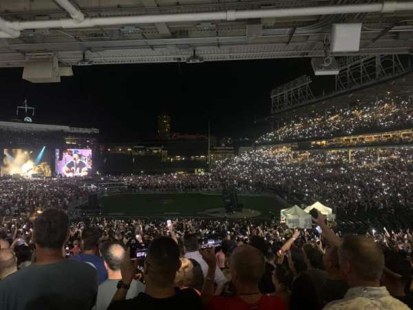 Wrigley Field, section: 213, row: 10, seat: 20