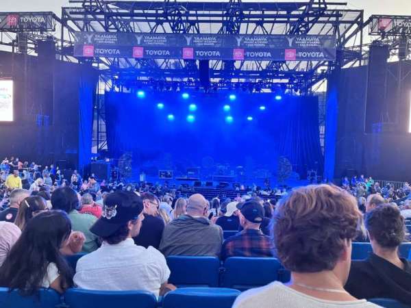 Pacific Amphitheatre, section: 2, row: Q, seat: 23