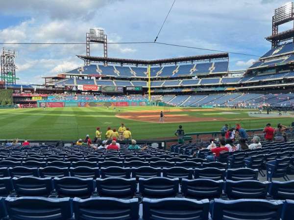 Citizens Bank Park, section: 134, row: 17, seat: 5