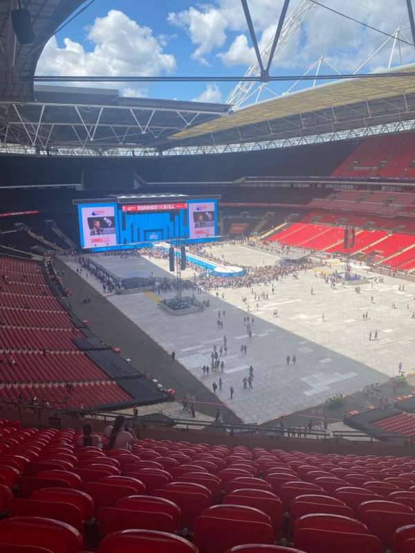 Wembley Stadium, section: 518, row: 15
