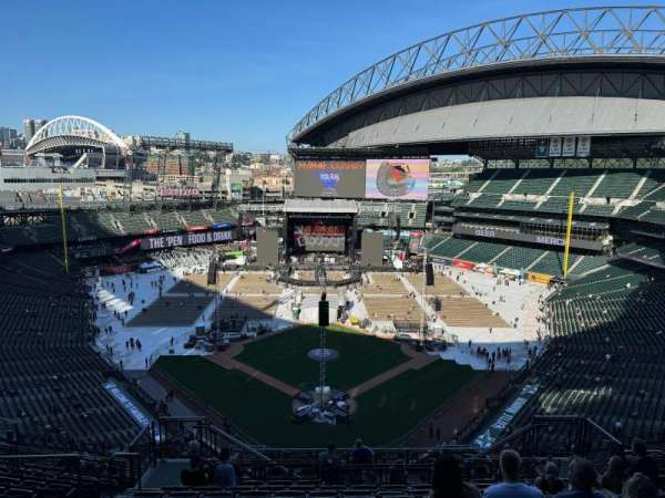T-Mobile Park, section: 330, row: 19, seat: 12