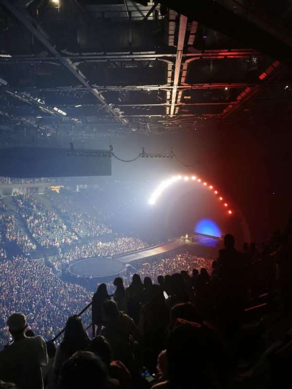 Accor Arena, section: Balcon E, row: 88, seat: 01