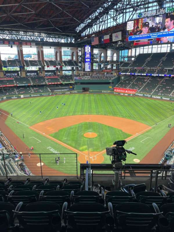 Globe Life Field, section: 217, row: 6, seat: 8