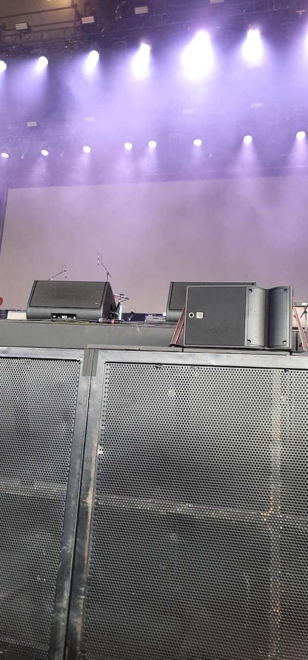 White River Amphitheatre, section: 1, row: 1, seat: 10