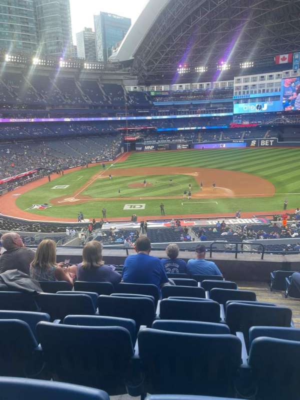 Rogers Centre, section: 219, row: 9, seat: 2