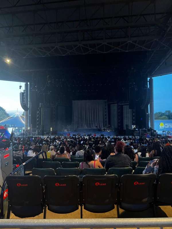 Michigan Lottery Amphitheatre, section: 500A, row: A, seat: 20