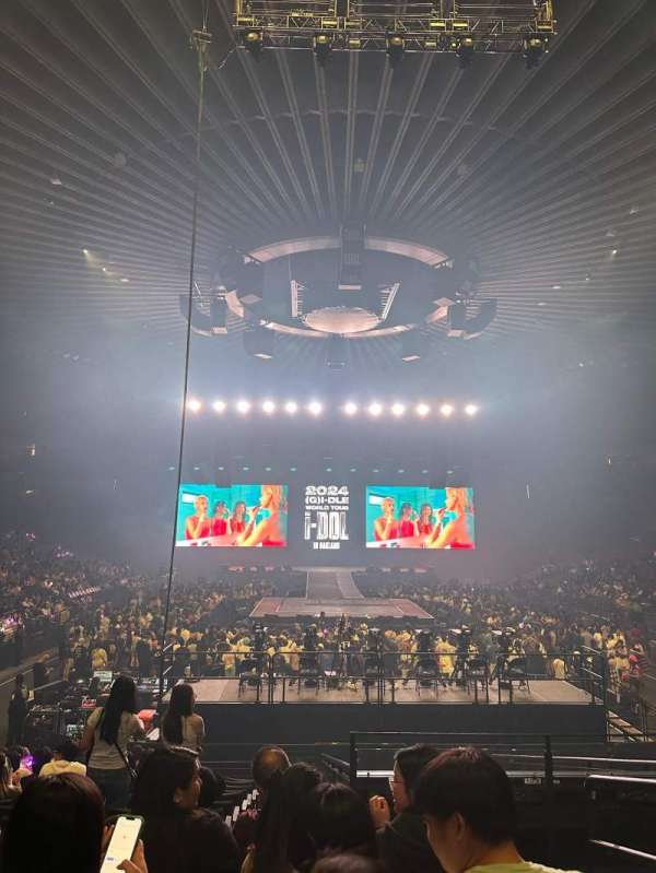 Oakland Arena, section: 108, row: 15, seat: 3
