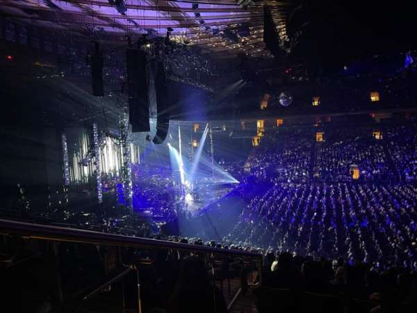 Madison Square Garden, section: 117, row: 22, seat: 8