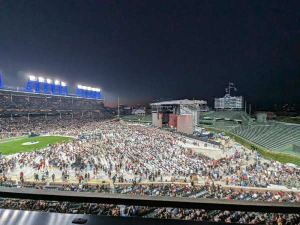 Wrigley Field, section: 329R, row: 1, seat: 22