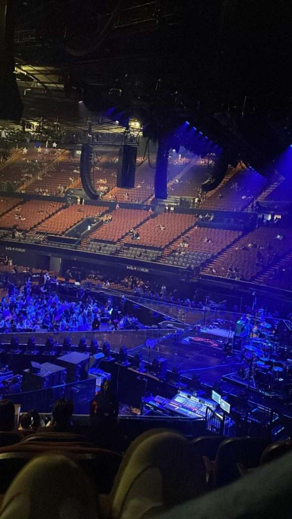 Kia Forum, section: 114, row: 12, seat: 11