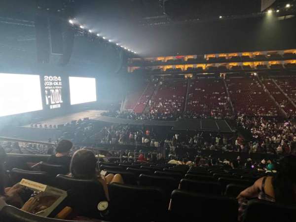Toyota Center, section: 120, row: 21, seat: 14