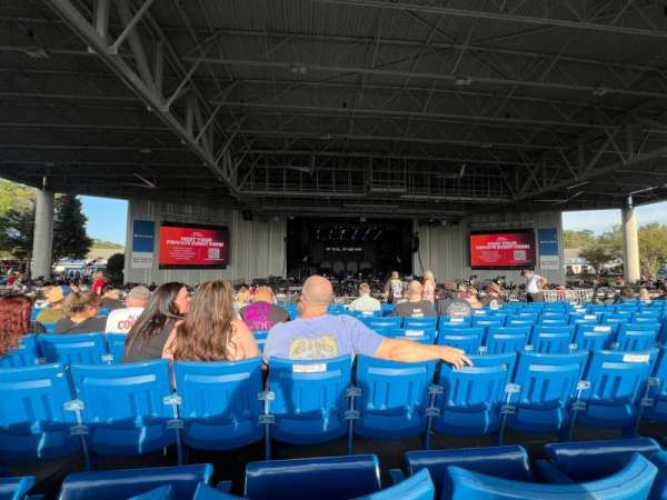Truliant Amphitheater, section: 7, row: R, seat: 14