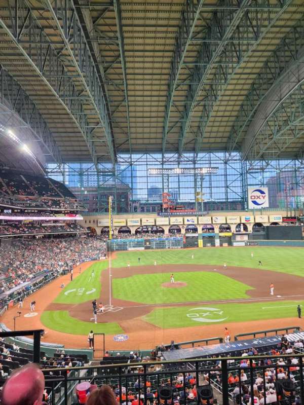 Daikin Park, section: 223, row: 3, seat: 2