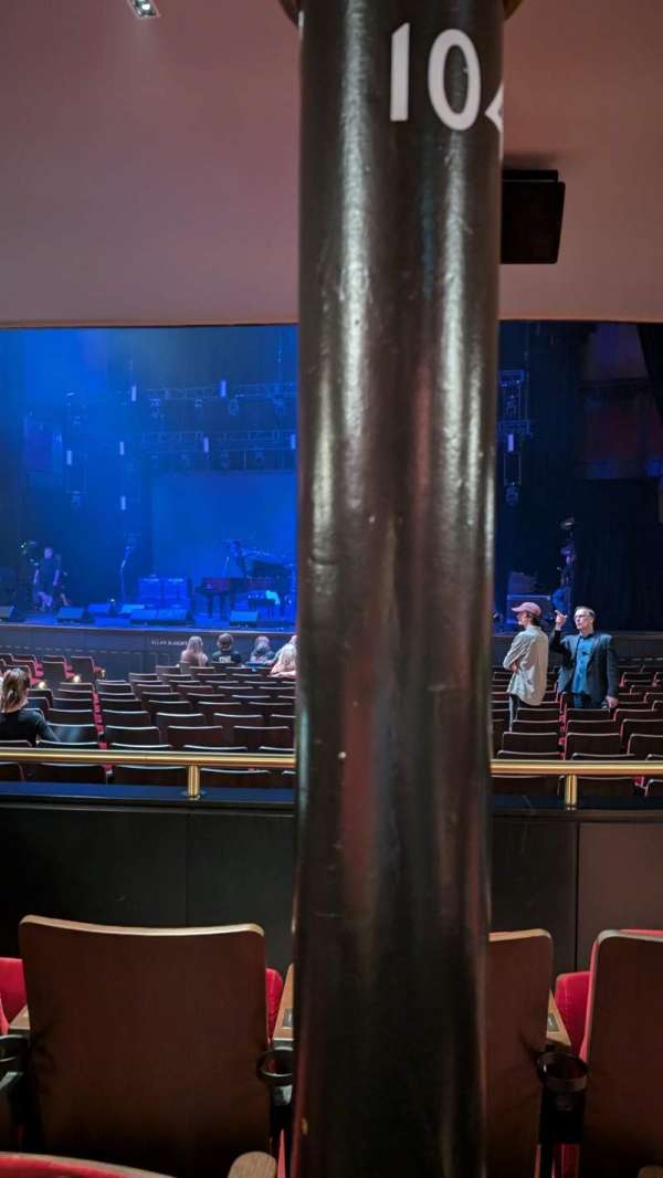 Massey Hall, section: 104, row: C, seat: 4