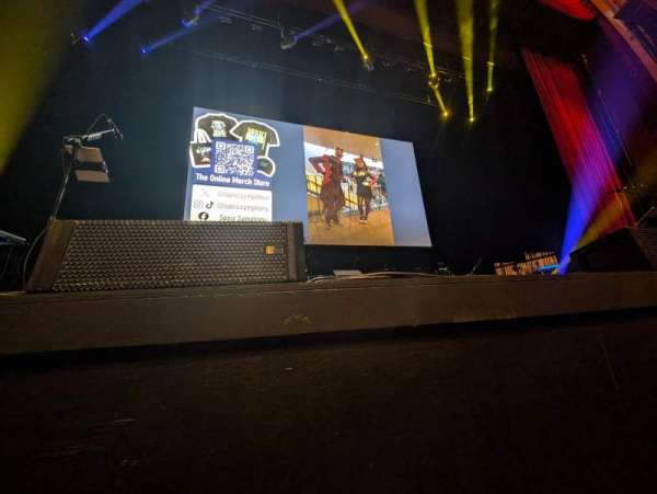 Dolby Theatre, section: Orchestra C, row: Aa, seat: 25
