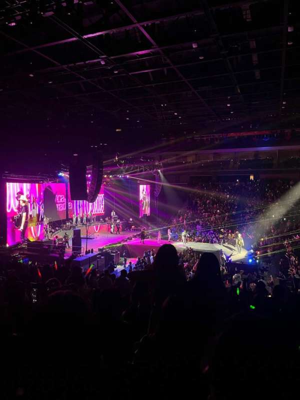 Acrisure Arena, section: 121, row: x, seat: 13