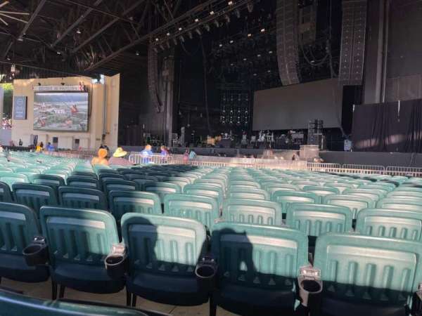 Dos Equis Pavilion, section: 100, row: X, seat: 26