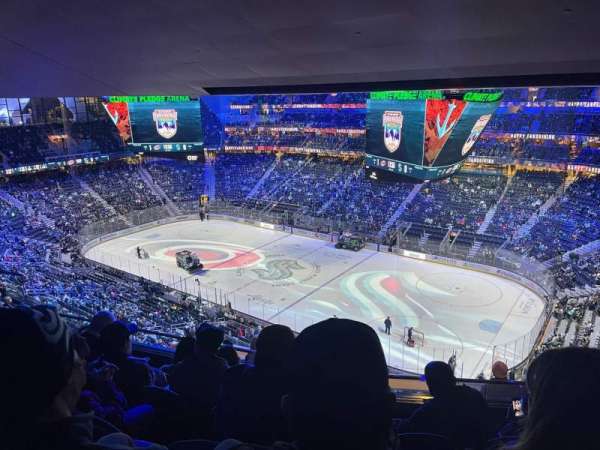 Climate Pledge Arena, section: 211, row: E
