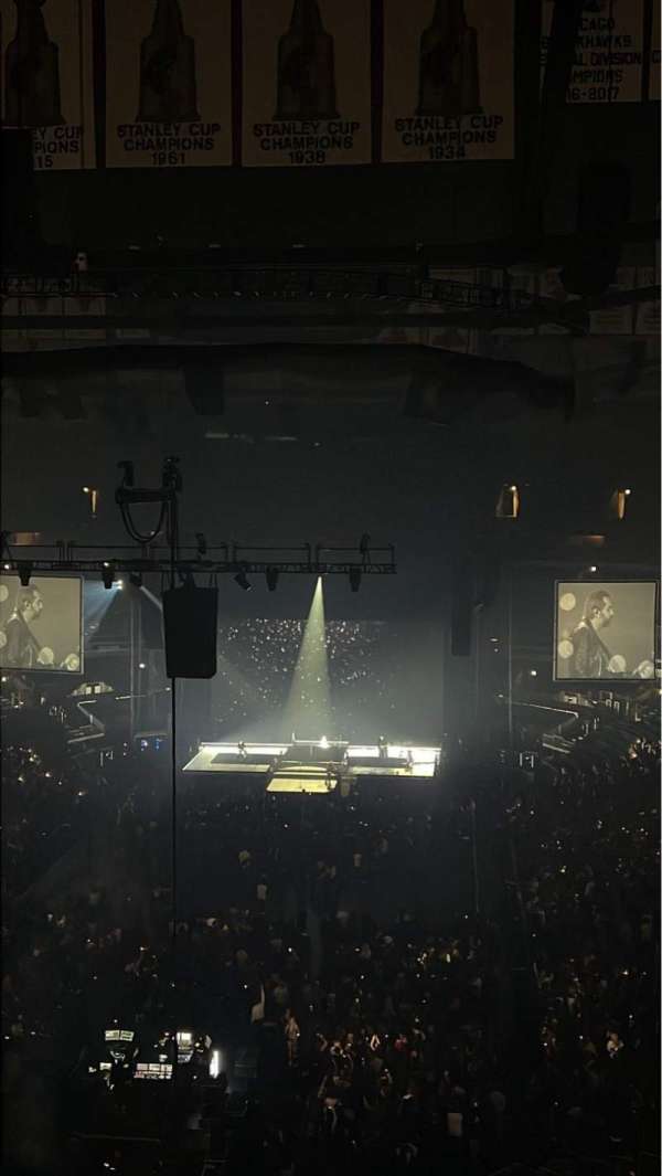 United Center, section: 308, row: 6, seat: 7