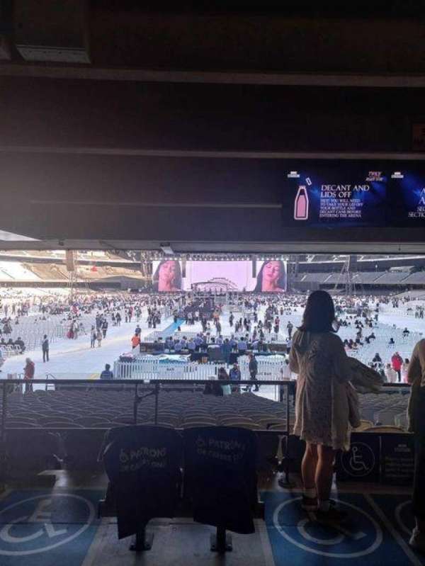 Marvel Stadium, section: L1-25, row: Accessible