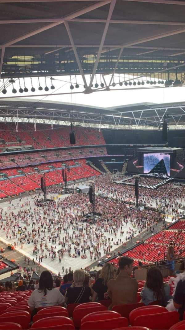 Wembley Stadium, section: 507, row: 25, seat: 211