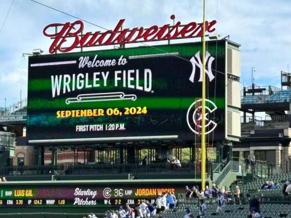 Wrigley Field, section: 125, row: 15, seat: 18
