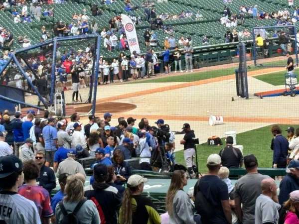 Wrigley Field, section: 125, row: 15, seat: 18