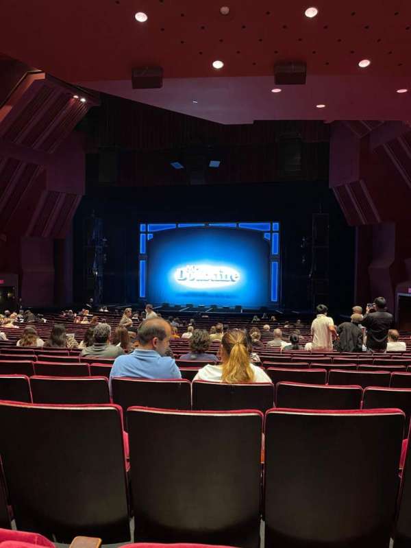 Segerstrom Hall, section: Orchestra, row: Y, seat: 31