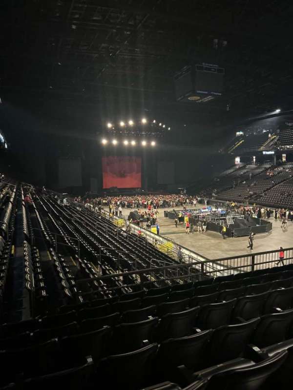 CFG Bank Arena, section: 116, row: U, seat: 14