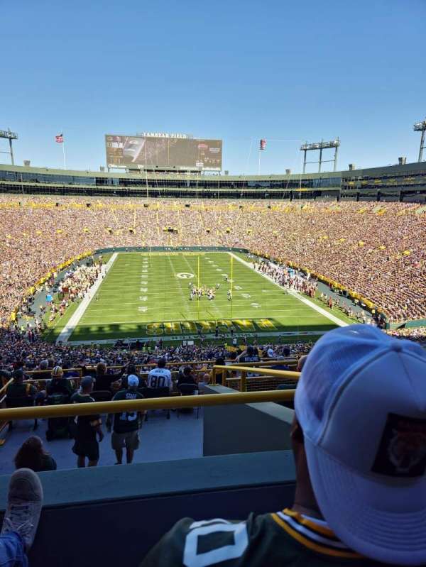 Lambeau Field, section: 352, row: 7, seat: 23