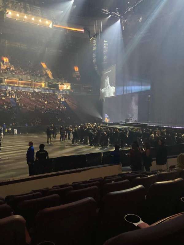 Rogers Arena, section: 106, row: 7, seat: 10