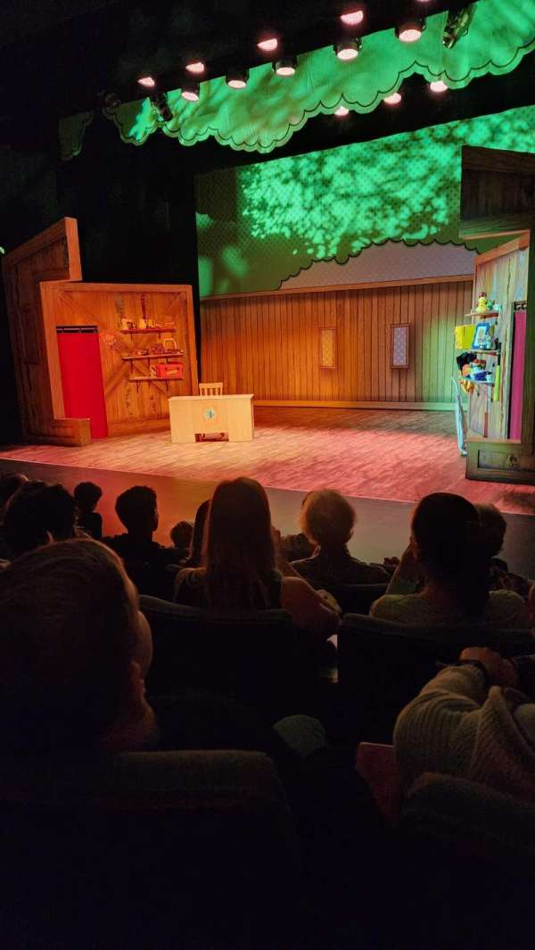 Wilma Theater, section: Main, row: E, seat: 4