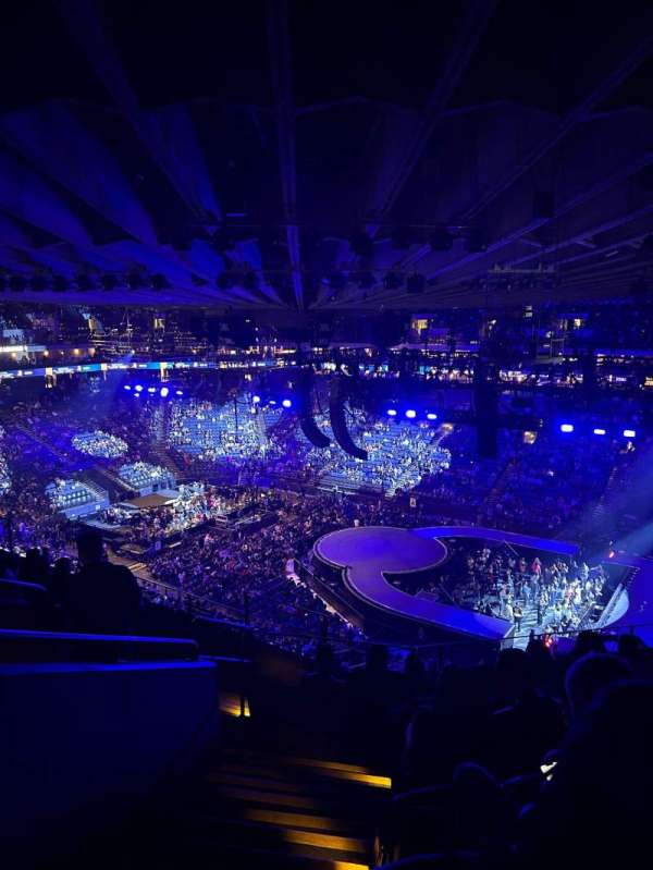 Oakland Arena, section: 229, row: 8, seat: 11