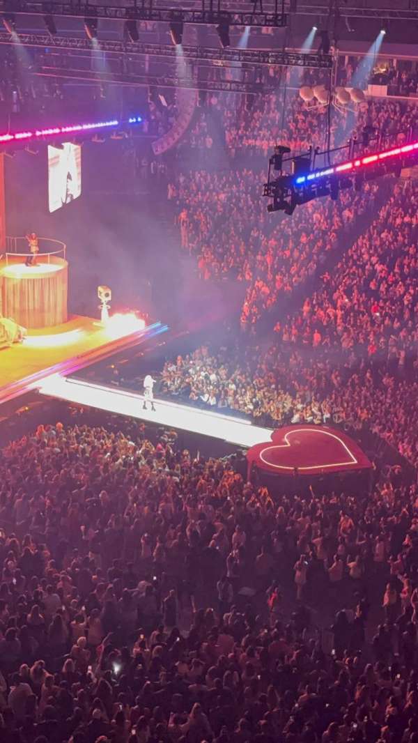 Barclays Center, section: 223, row: 1, seat: 8&9