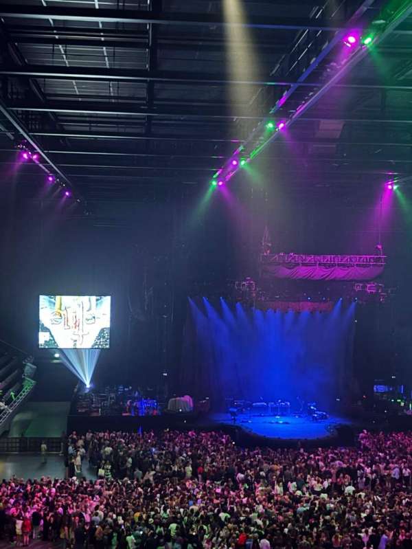 Ziggo Dome, section: 208, row: 2, seat: 259