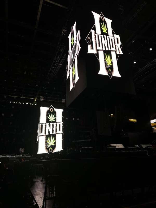 Acrisure Arena, section: Floor 4, row: 3, seat: 2-3