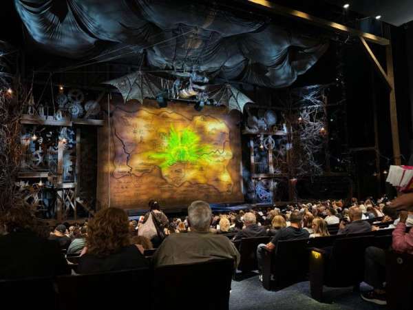 Gershwin Theatre, section: Orchestra L, row: Q, seat: 5